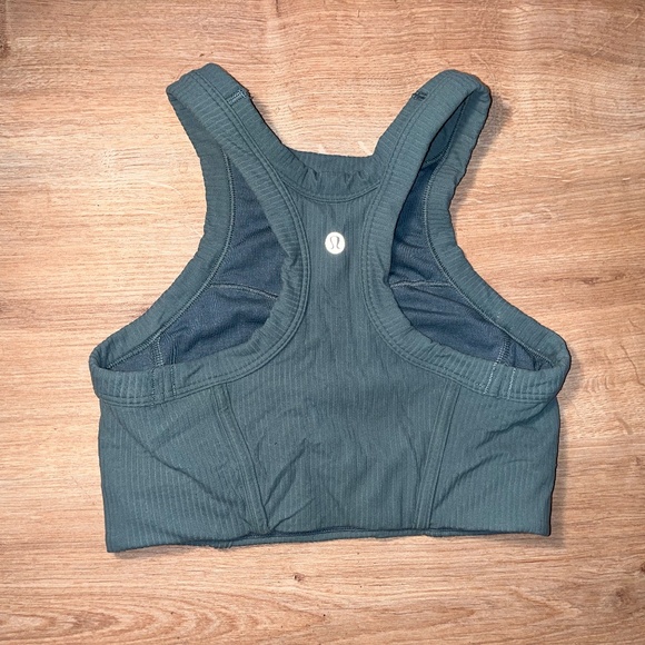 Teal/ Blue Lululemon Sports Bra / Tanktop - Picture 2 of 2